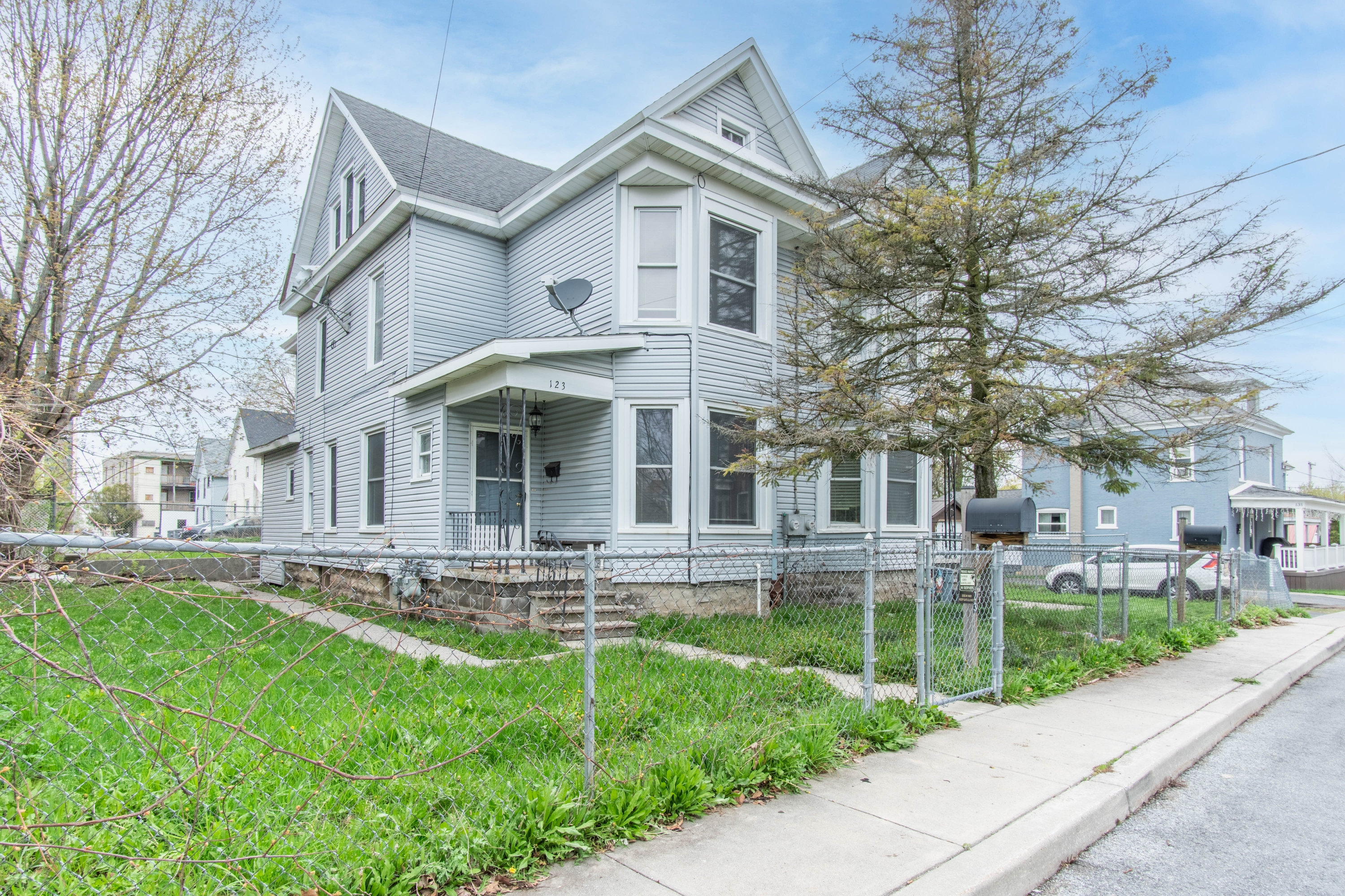 Property thumbnail image